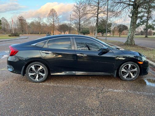 2016 Honda Civic Touring