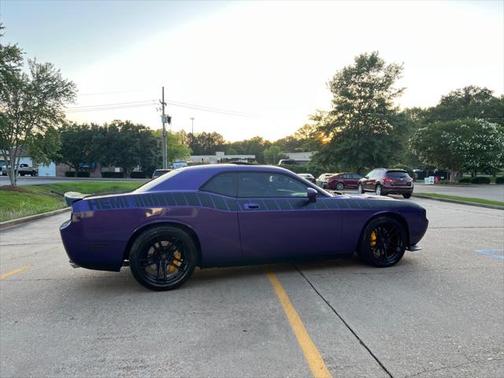 2010 Dodge Challenger SRT8