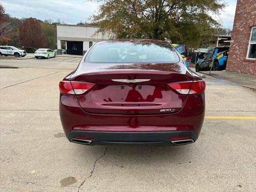 2015 Chrysler 200 S