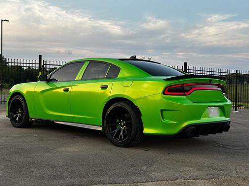 Pitch Black Clearcoat 2019 Dodge Charger R/T