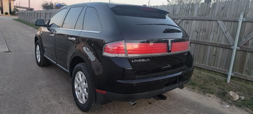 Photo 3 of 18 of 2009 Lincoln MKX
