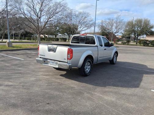 2010 Nissan Frontier SE