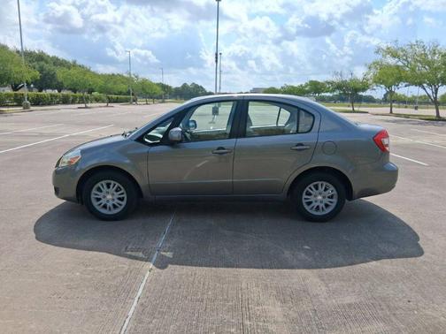 2012 Suzuki SX4 LE