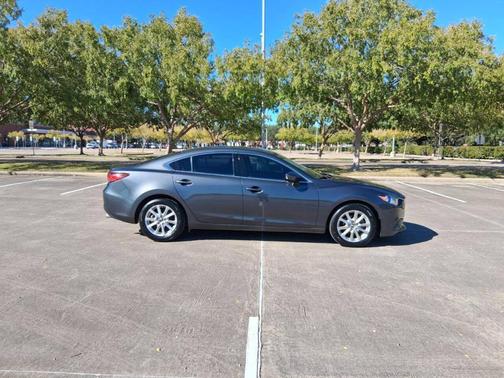 2015 Mazda Mazda6 i Sport