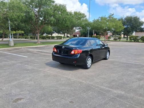 2009 Toyota Corolla LE
