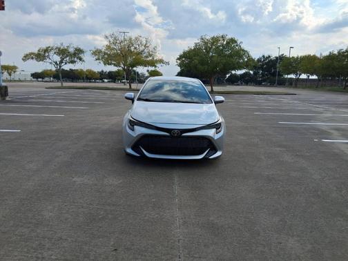 2021 Toyota Corolla Hatchback SE