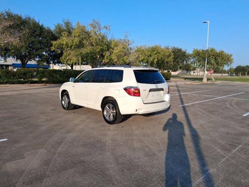 2008 Toyota Highlander Sport