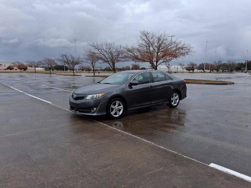2013 Toyota Camry SE