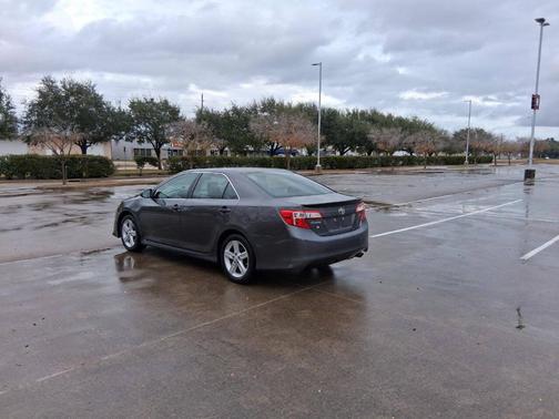 2013 Toyota Camry SE