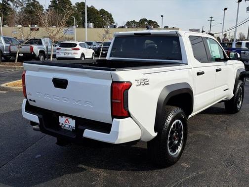 2025 Toyota Tacoma TRD Off Road