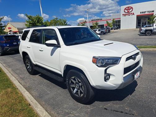 2024 Toyota 4Runner TRD Off Road