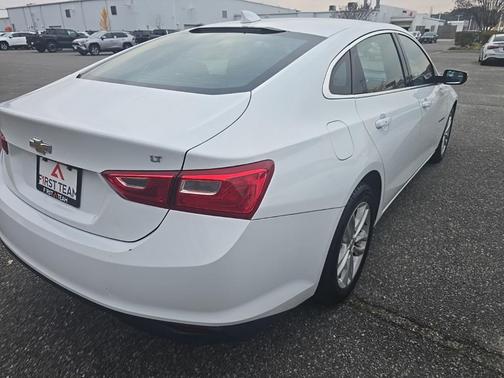 2017 Chevrolet Malibu 1LT