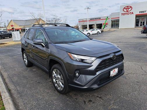 2024 Toyota RAV4 XLE Premium