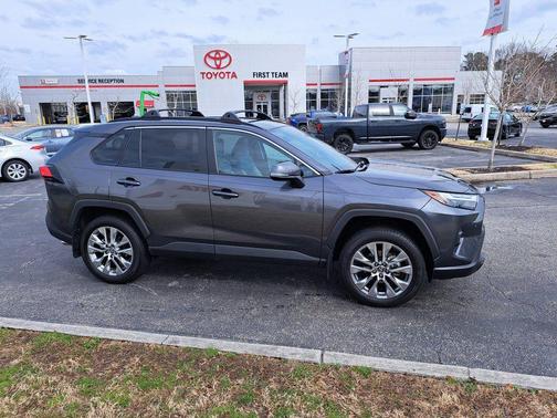 2024 Toyota RAV4 XLE Premium