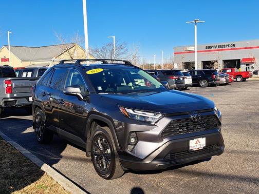 2025 Toyota RAV4 Hybrid XLE Premium