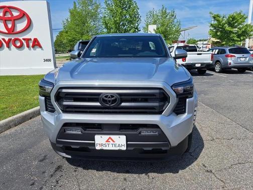 2025 Toyota Tacoma SR5