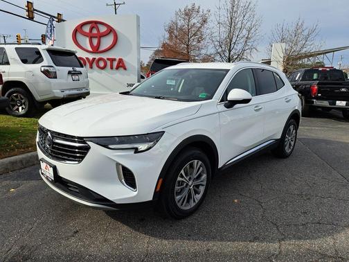 2022 Buick Envision FWD Preferred