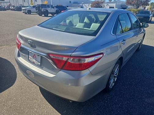 2017 Toyota Camry XLE