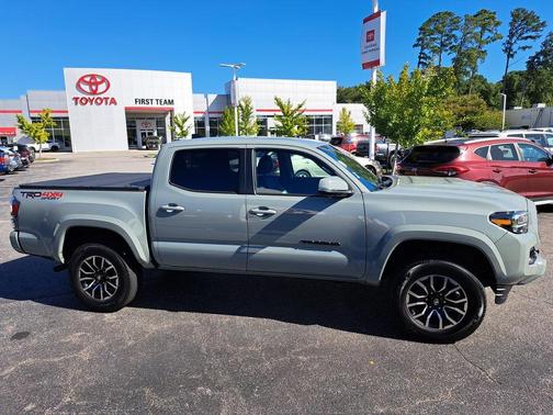 2022 Toyota Tacoma TRD Sport
