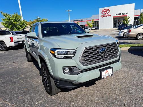 2022 Toyota Tacoma TRD Sport