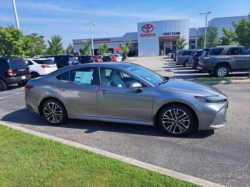 2025 Toyota Camry XLE