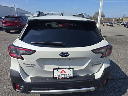 2022 Subaru Outback Touring XT