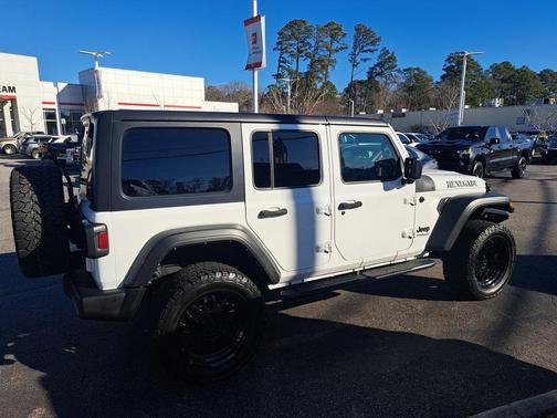 2022 Jeep Wrangler Unlimited Sport