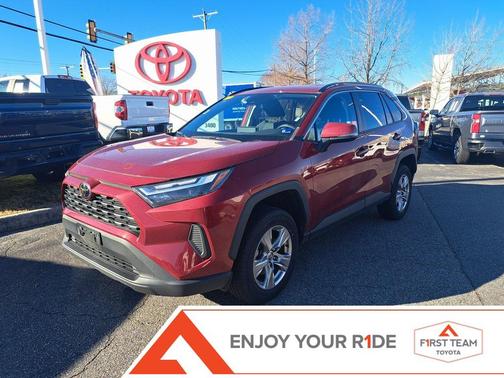 2023 Toyota RAV4 XLE