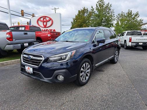 2018 Subaru Outback 2.5i Touring