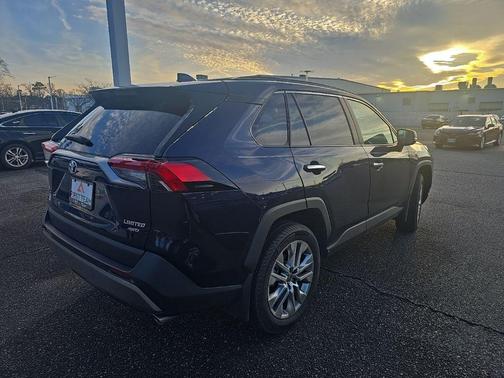 2024 Toyota RAV4 Limited