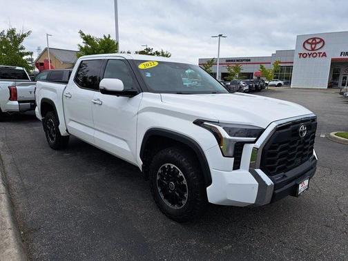 2022 Toyota Tundra SR5