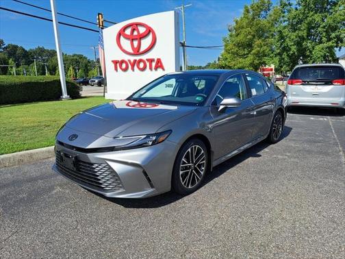 2025 Toyota Camry XLE