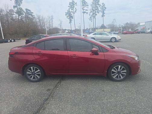 2020 Nissan Versa 1.6 SV