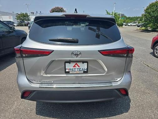 2023 Toyota Highlander LE