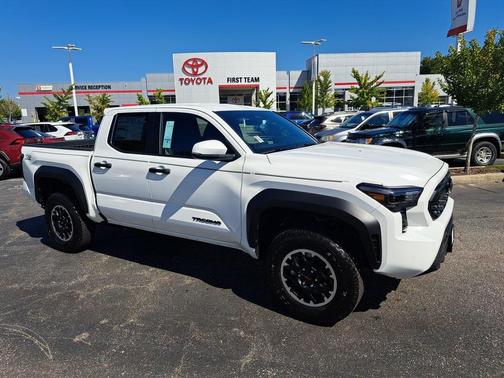 2025 Toyota Tacoma TRD Off-Road