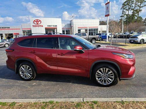 2021 Toyota Highlander Platinum