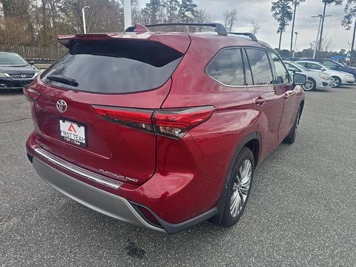 2021 Toyota Highlander Platinum
