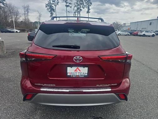 2021 Toyota Highlander Platinum