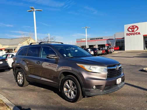 2015 Toyota Highlander LE Plus