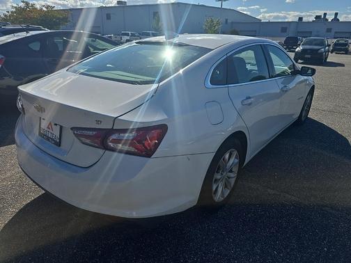 2020 Chevrolet Malibu FWD LT