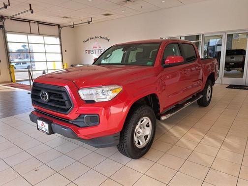 2022 Toyota Tacoma SR