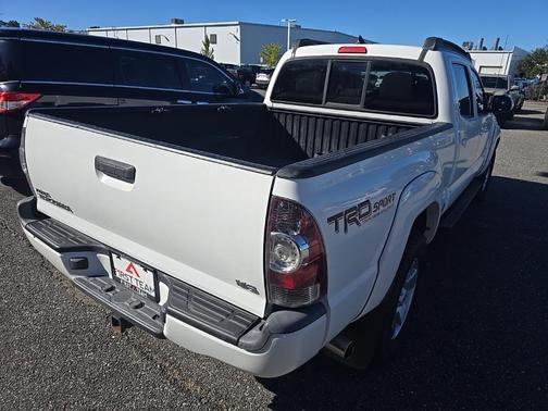 2014 Toyota Tacoma Base
