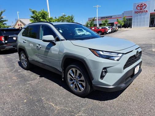 2023 Toyota RAV4 XLE Premium