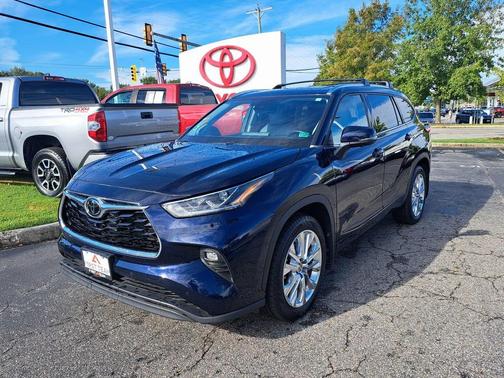 2023 Toyota Highlander Limited