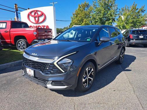 2023 Kia Sportage EX