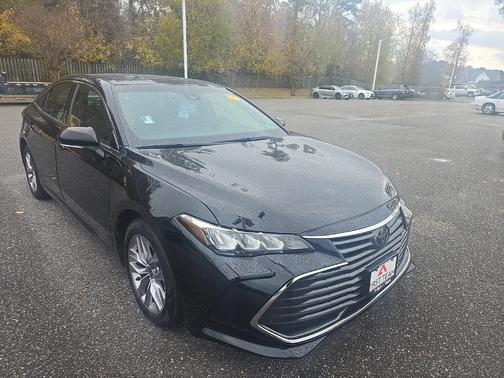 2021 Toyota Avalon XLE
