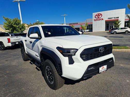 2025 Toyota Tacoma TRD Off-Road