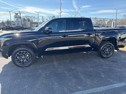 2025 Toyota Tundra Platinum