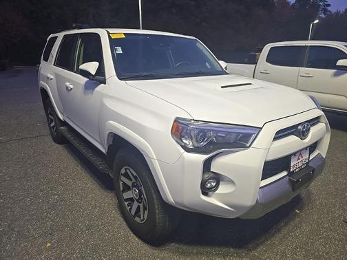 2023 Toyota 4Runner TRD Off Road