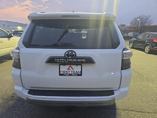 2023 Toyota 4Runner TRD Off Road